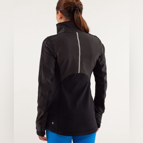Lululemon Run: Draft Dodger Jacket Size 8 - Picture 9 of 16